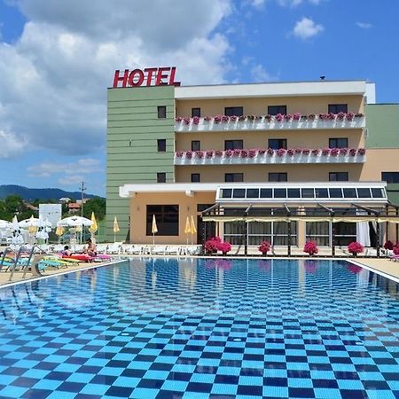 Hotel Romanita بايا ماري المظهر الخارجي الصورة